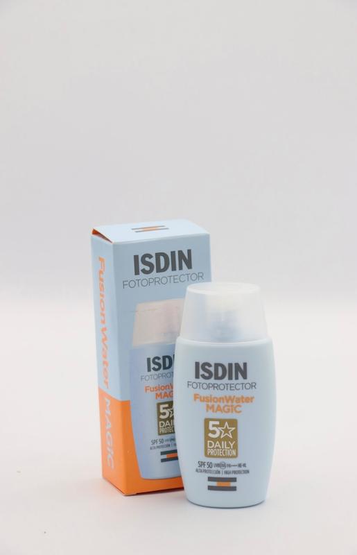 ضد آفتاب ایزدین مجیک فیوژن واتر SPF50 حجم 50 میل