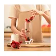 مخلوط‌کن شارژی قابل حمل 500 میلی‌لیتر مدل FRESH JUICE با تیغه استیل ضدزنگ، موتور 60 وات، شارژ USB تایپ‌سی، قفل ایمنی ضد نشت و حالت پالس برای خردکردن یخ و میوه‌های منجمد