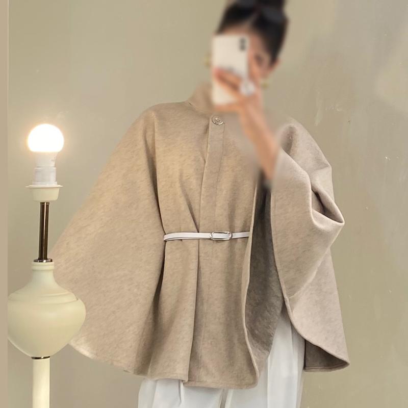 Nora poncho