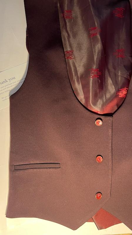 Jina cherry vest 