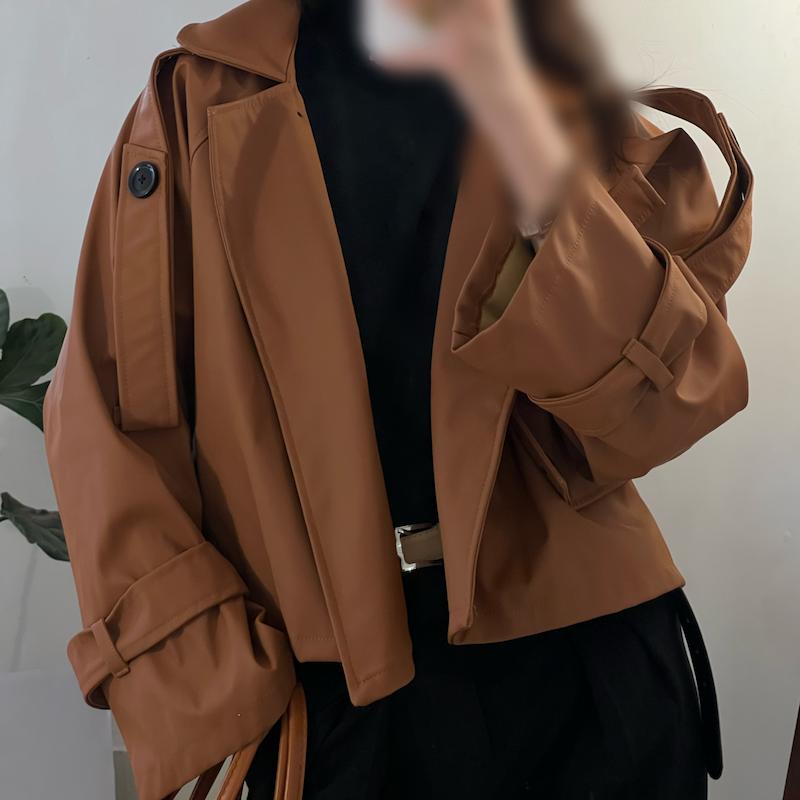 Monica crop coat 