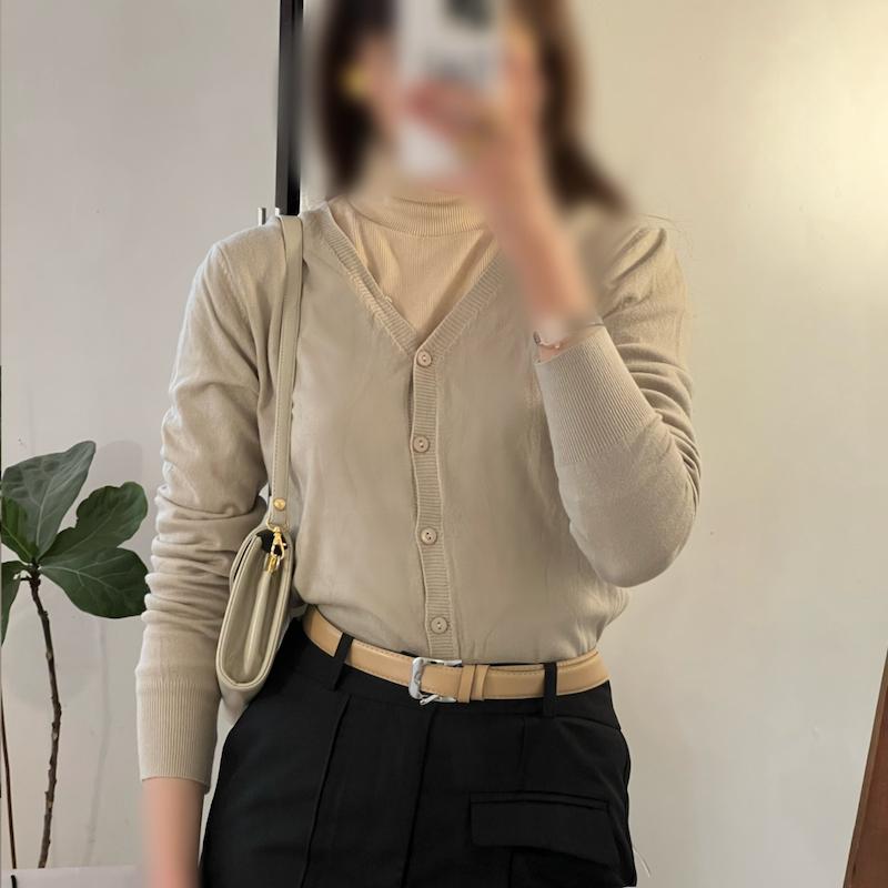 11 Babycore cardigan 