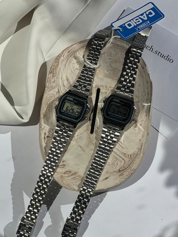 Casio 90s detail 