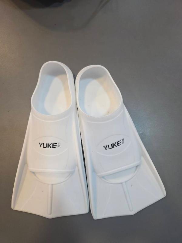 فین قدرتی شنا برند YUKE سایز XXS 27-29