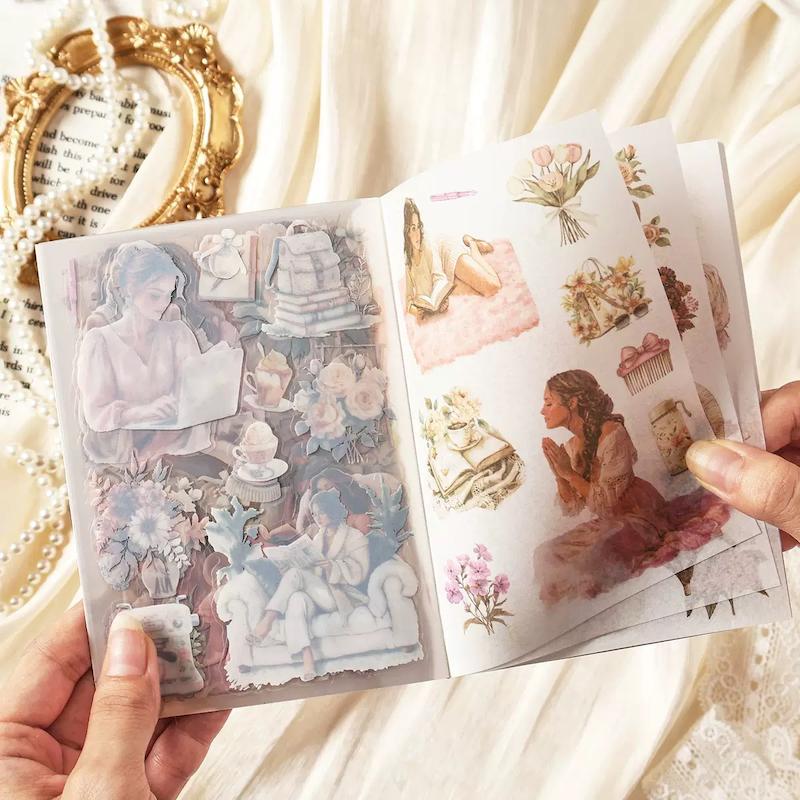 دفترچه استیکر Daily girls ✨