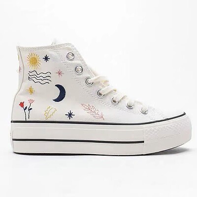 Platform Embroidered Converse