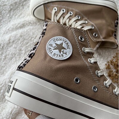 Beige platform converse