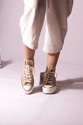 Beige platform converse