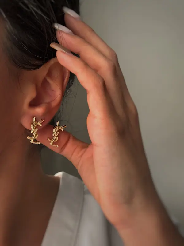 گوشواره YSL طلای کوچک