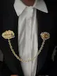 سنجاق سینه زنجیری
