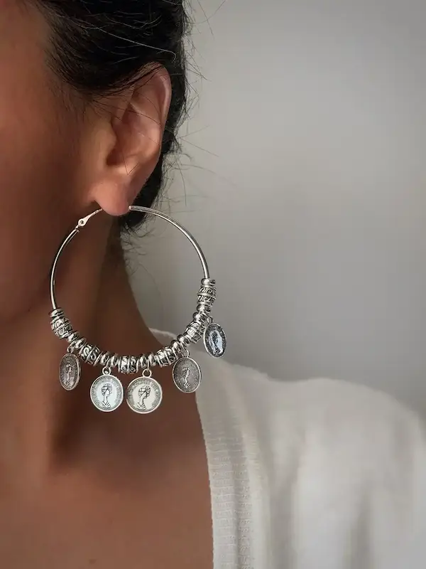گوشواره حلقه ای چارم نقره ای