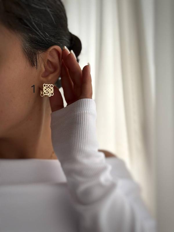 گوشواره های Loewe