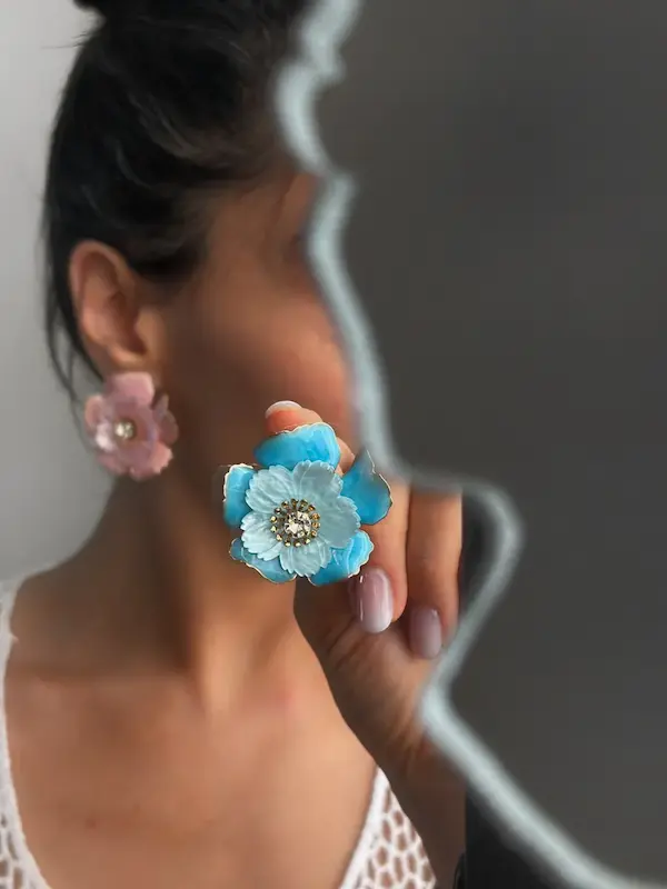 گوشواره های گل رنگی