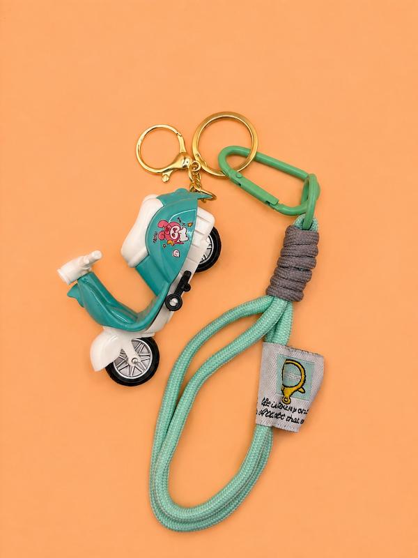 چارم بگ موتور Vespa