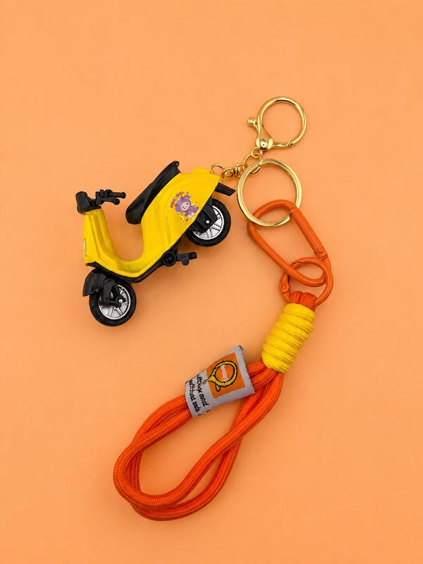 چارم بگ موتور Vespa