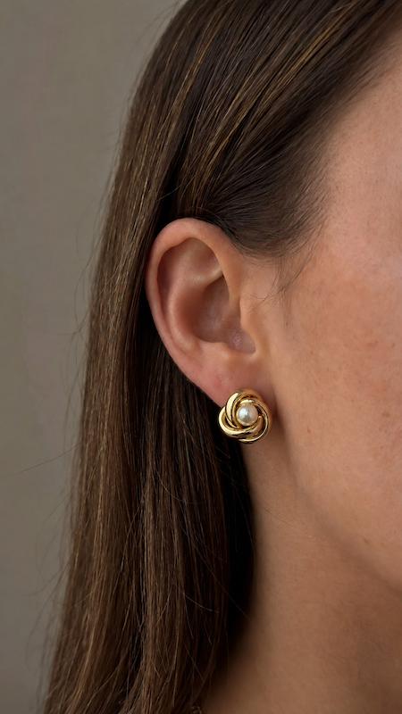 گوشواره Loop مرواریدی
