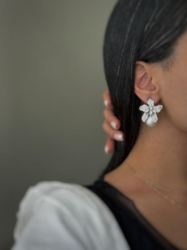 گوشواره جواهری گل مرواریدی
