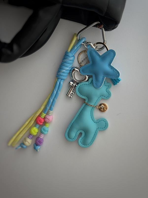 چارم بگ های فانتزی آبی