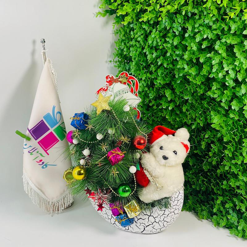 درخت کریسمس و خرس