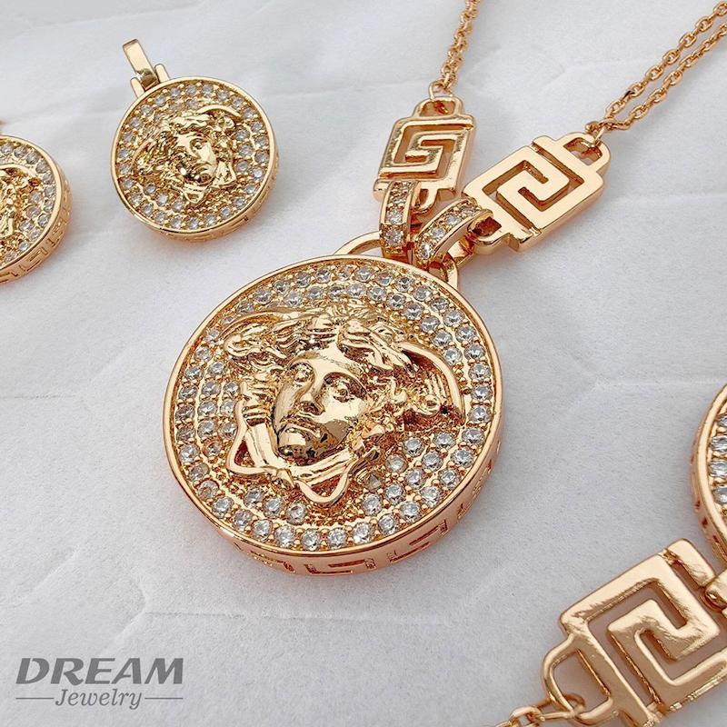سرویس ورساچه نگین‌‌دار از برند DREAM