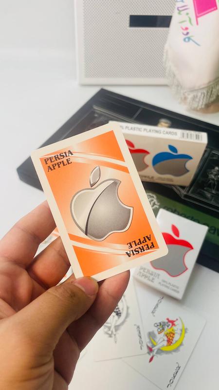 کارت بازی اورجینال پشت قرمز اپل (apple)