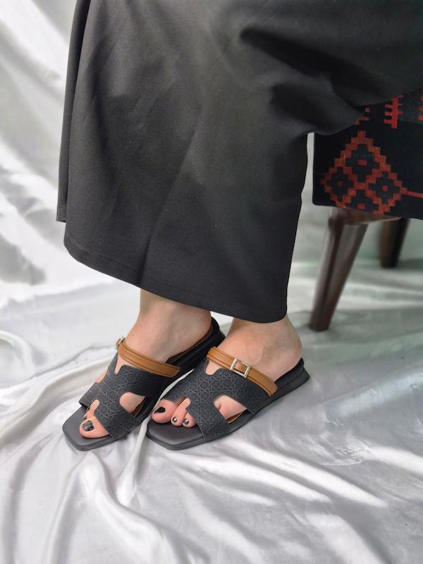 دمپایی زنانه