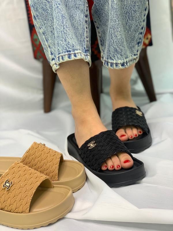 صندل زنانه لژ دار راحتی