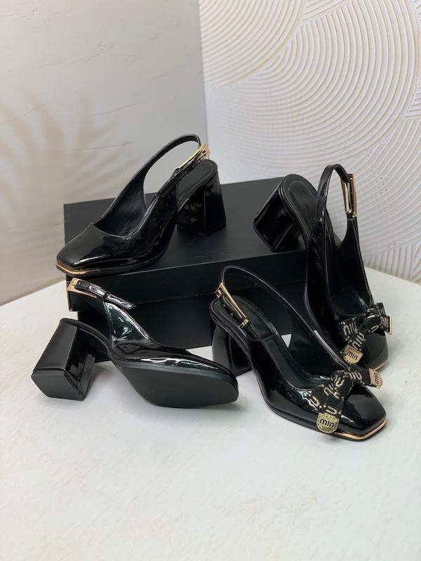 مجلسی زنانه