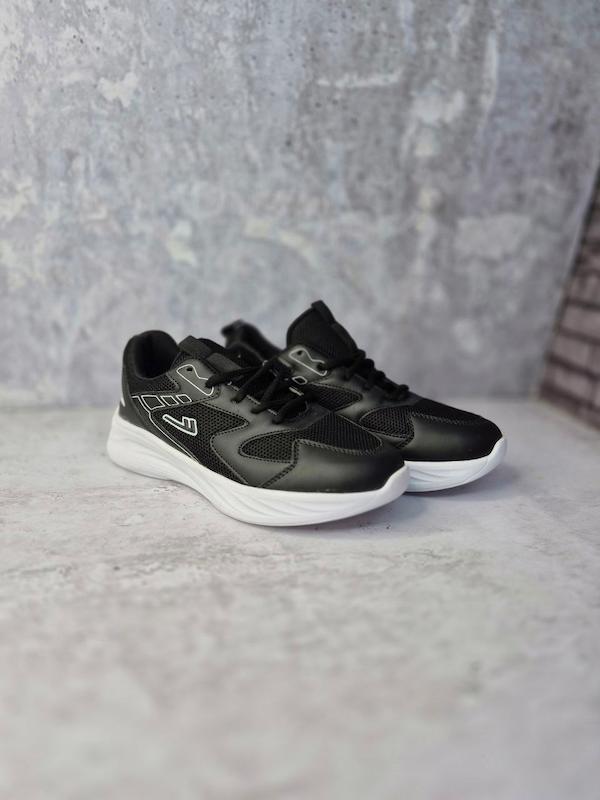 اسپورت دخترانه