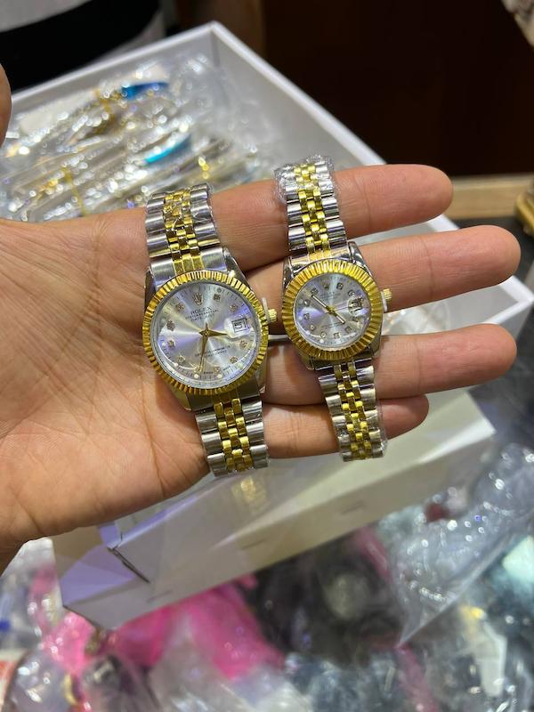 ساعت ست بندفلزی مچی عقربه ای جفتی رولکس ROLEX طلایی نقره ای نگین دار تک موتور تاریخ دار
