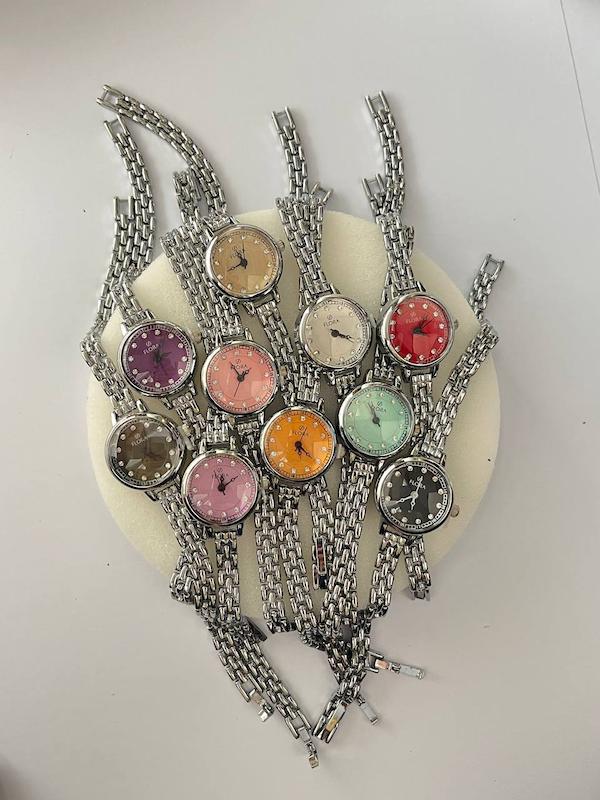 ساعت مچی زنانه فلورا مینی گرد