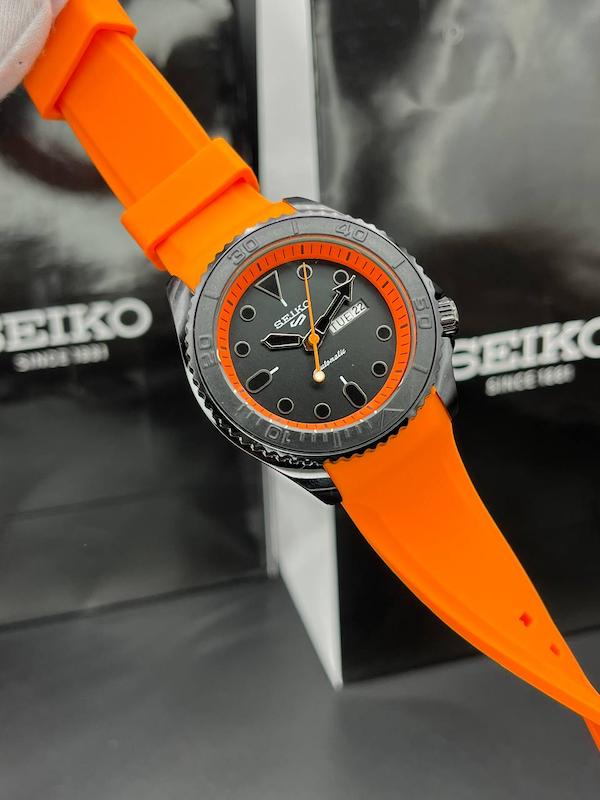 ساعت مچی مردانه سیکو بند رابر