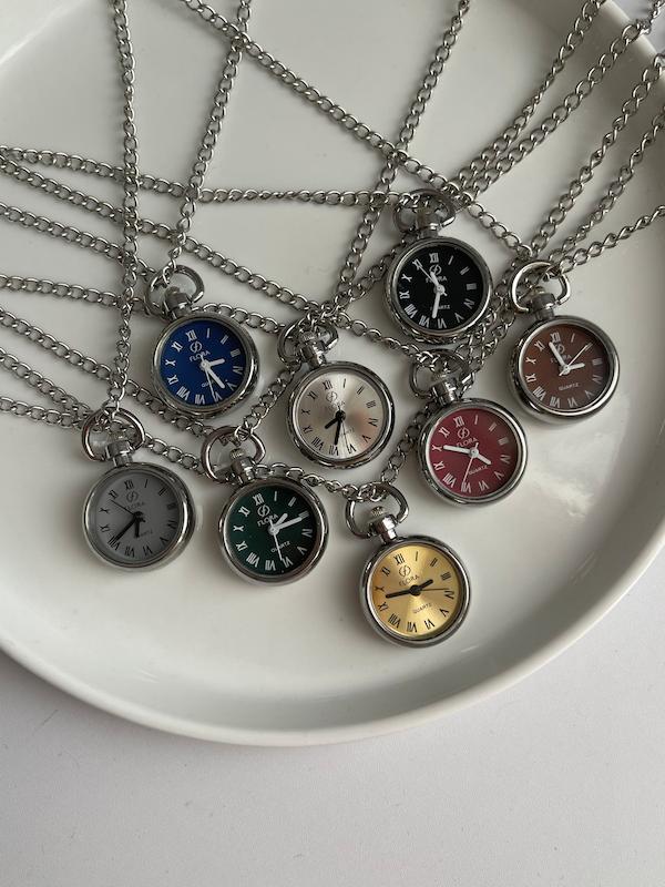 ساعت گردنبند فلورا