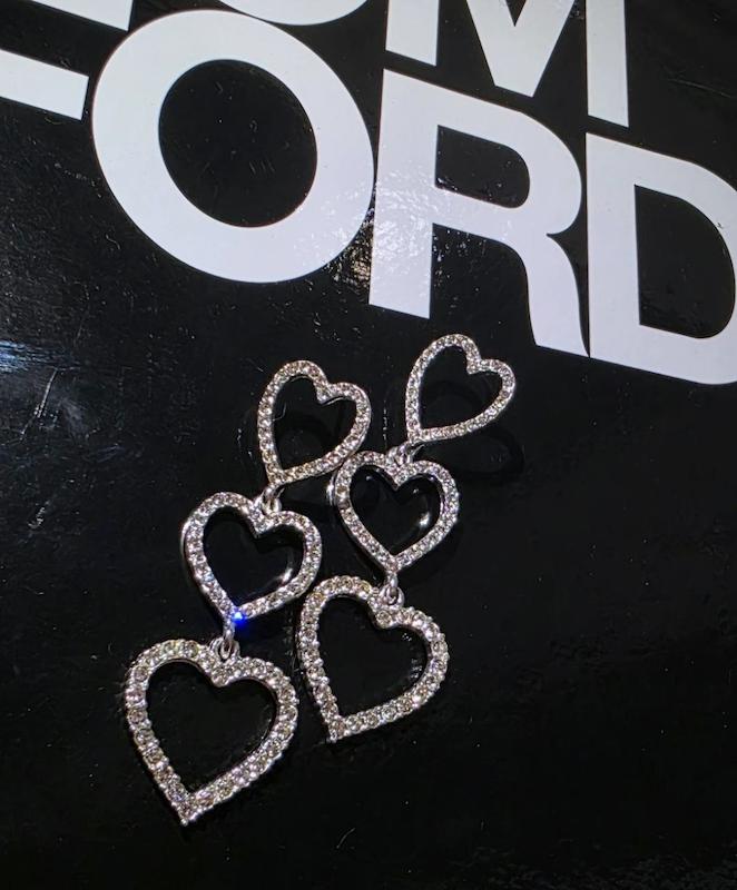 گوشواره اویز قلبی