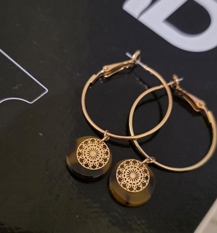 گوشواره حلقه ای اویز دار