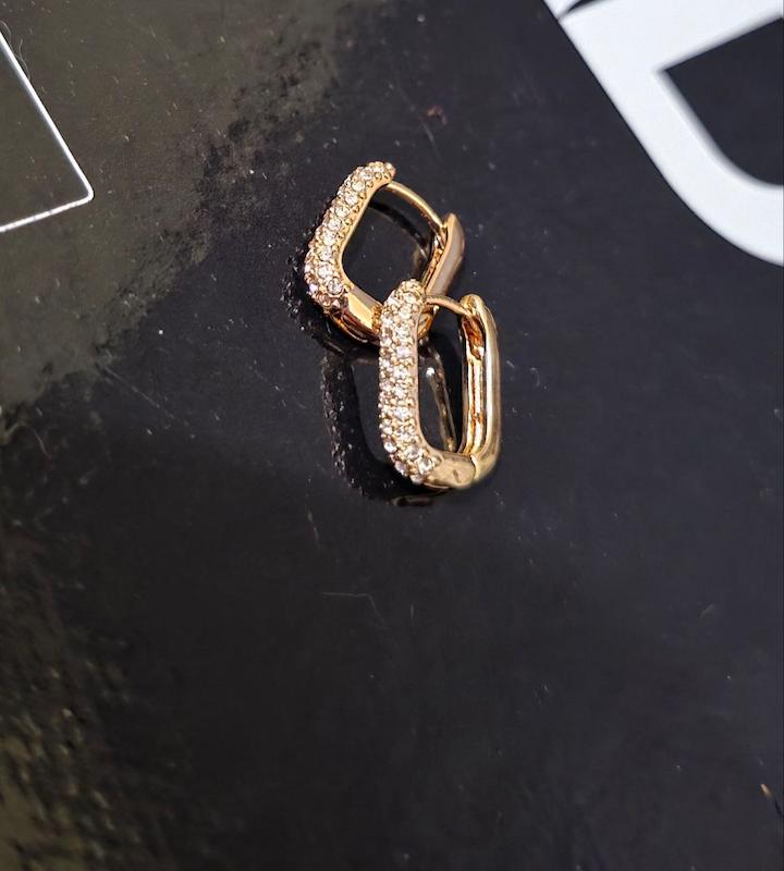 گوشواره مستطیلی