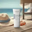 فلوئید ضد آفتاب بی‌رنگ ویتالیر SPF50 مدل Whitevit مناسب پوست‌های کدر و دارای لک