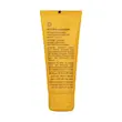 کرم ضد آفتاب و ضد لک بی‌رنگ لافارر SPF50 مناسب پوست‌های خشک و معمولی