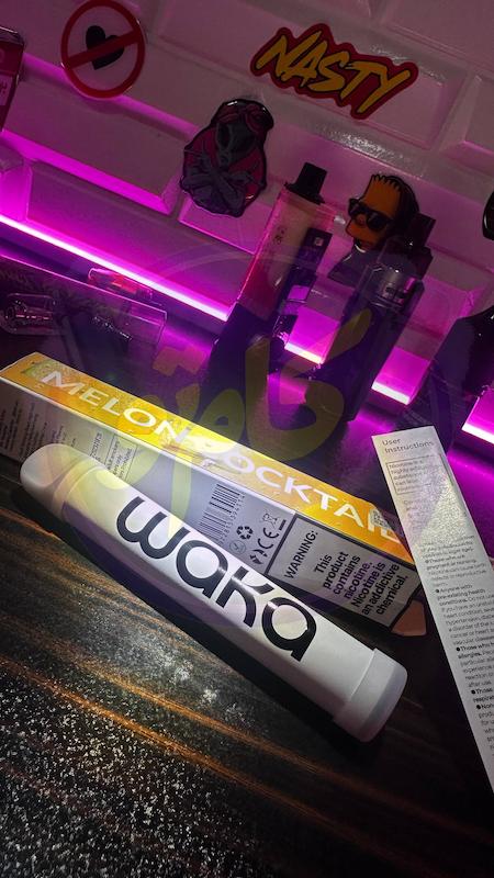 پاد یکبار مصرف بند WAKA 1800 PUFFS