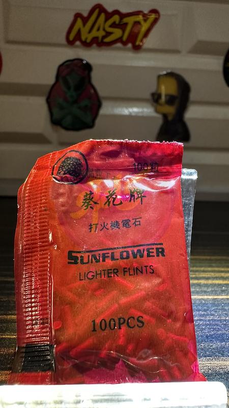 سنگ فندک SUN FLOWER بسته 100عددی