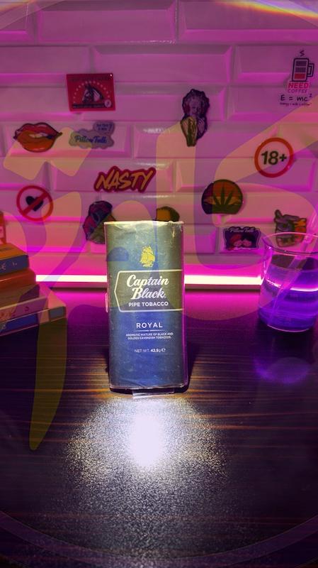 توتون کاپتان بلک رویال ROYAL