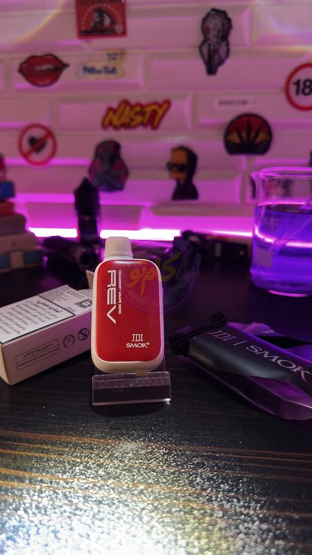 پاد یکبار مصرف REV 1000 SMOK