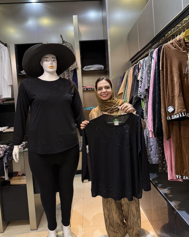 بلوز مشکی نگین