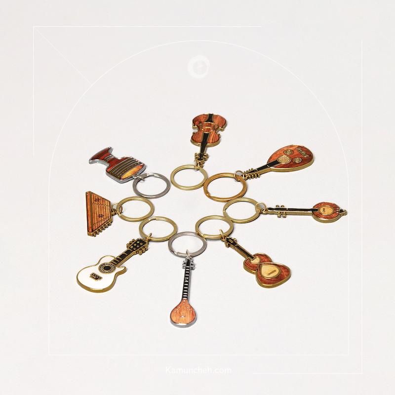 جاکلیدی یا آویز ساز 