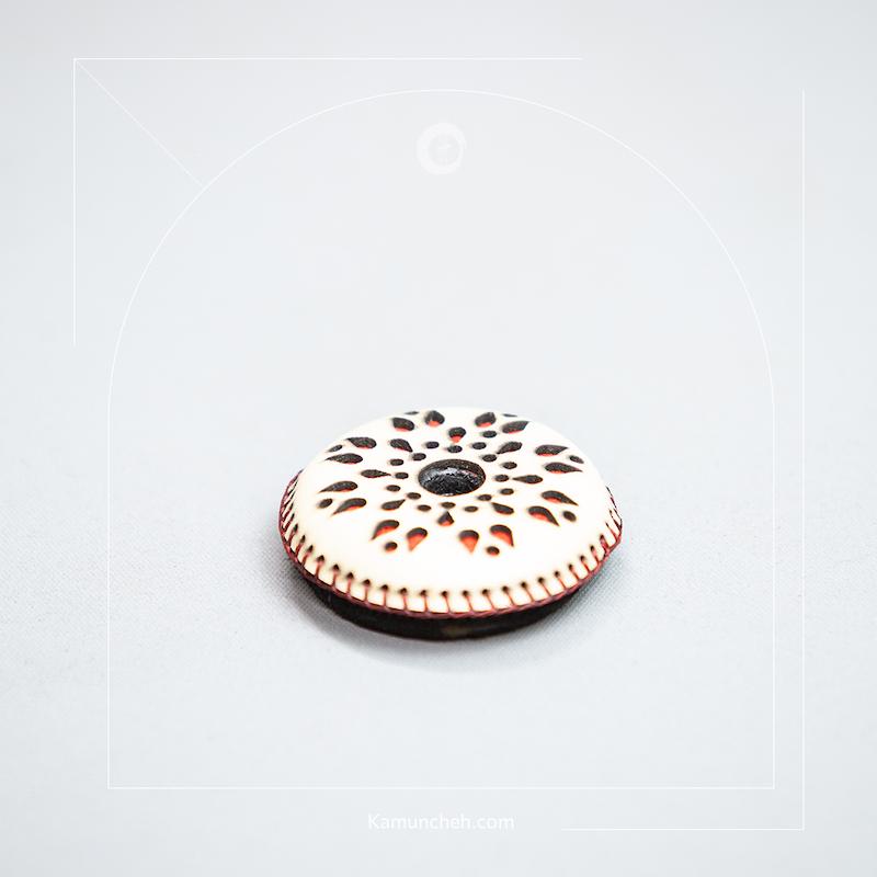 زیرپایه کمانچه چرمی