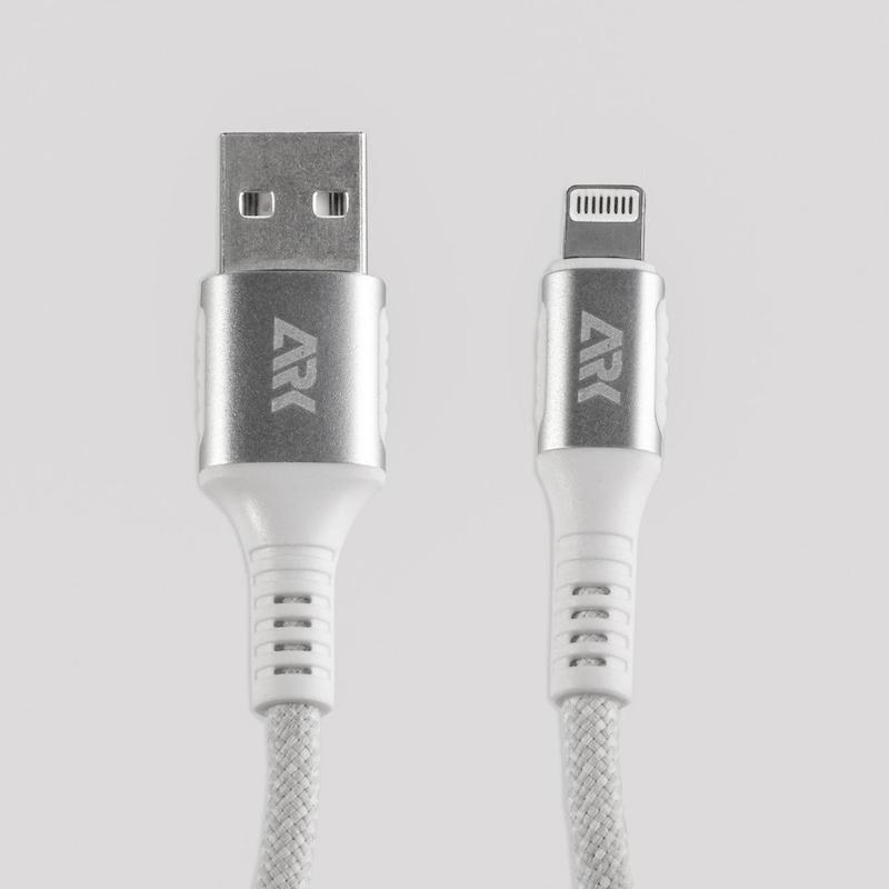 کابل شارژر سفید USB ARK Techno به Lightning با توان 12 وات | طول 1 متر مدل ARK-U2L1201