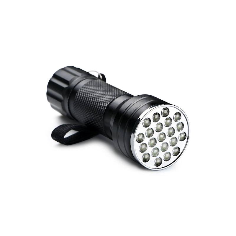 یووی چراغ قوه ای