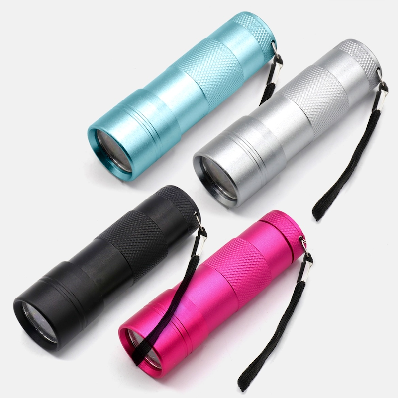 یووی چراغ قوه ای