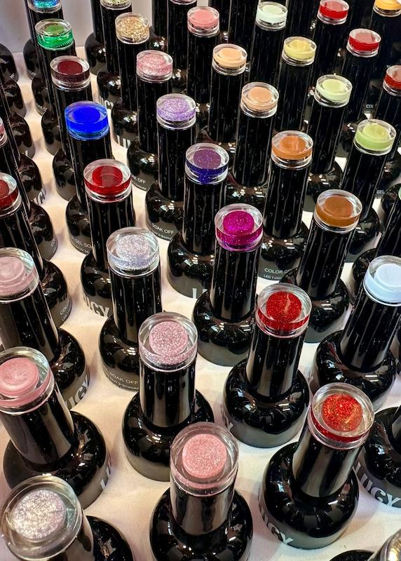 پک لاک ژل لوسی