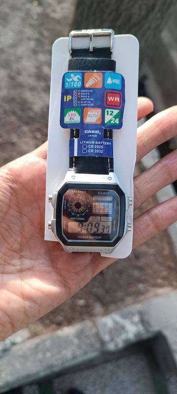 ساعت کاسیو جهان نما بند چرم سه زمانه مردانه AE 1200WH